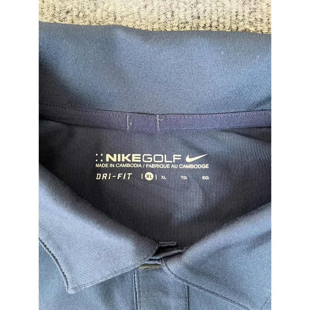 Nike Golf‎ Polo Shirt Men XL Blue  White Stripped Dri-Fit Polo Shirt Short Sleve
